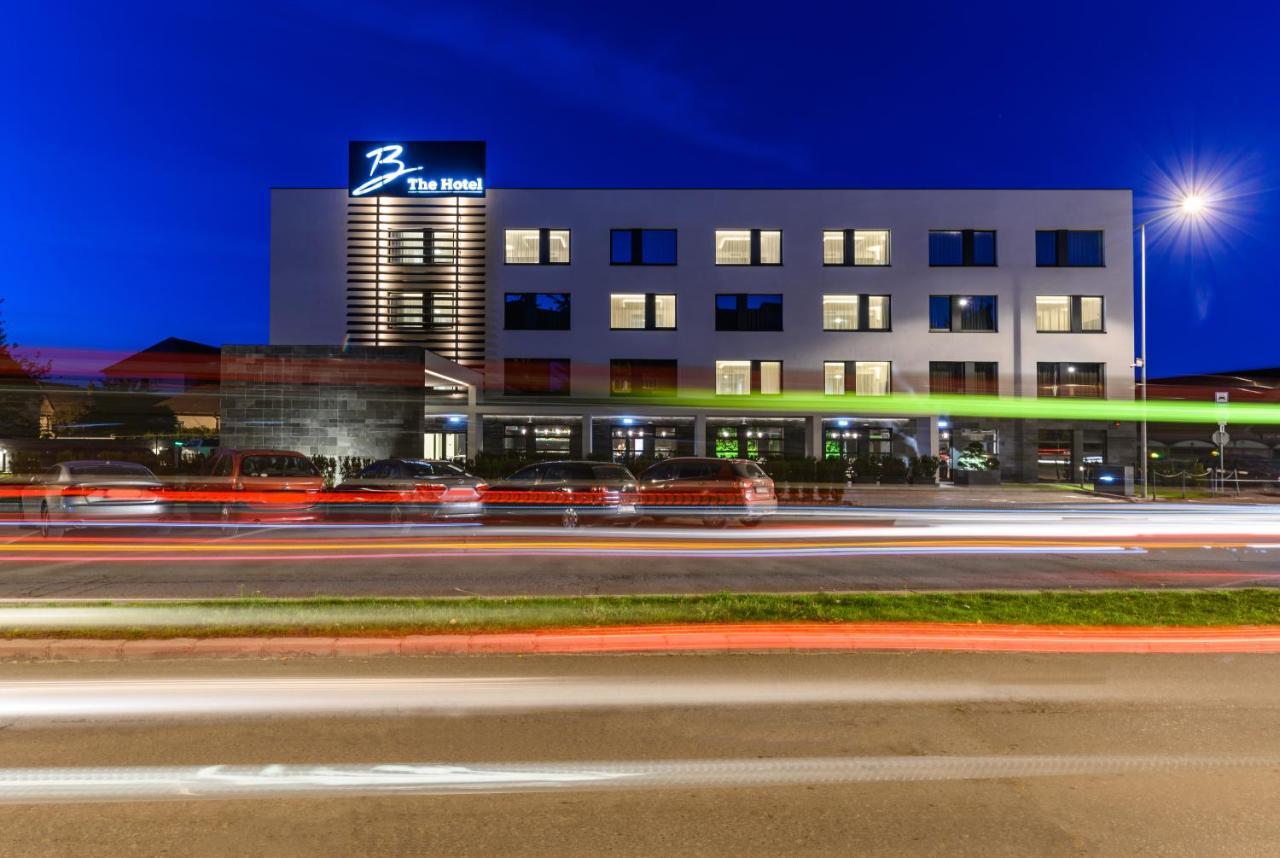 B The Hotel Sfântu-Gheorghe Εξωτερικό φωτογραφία